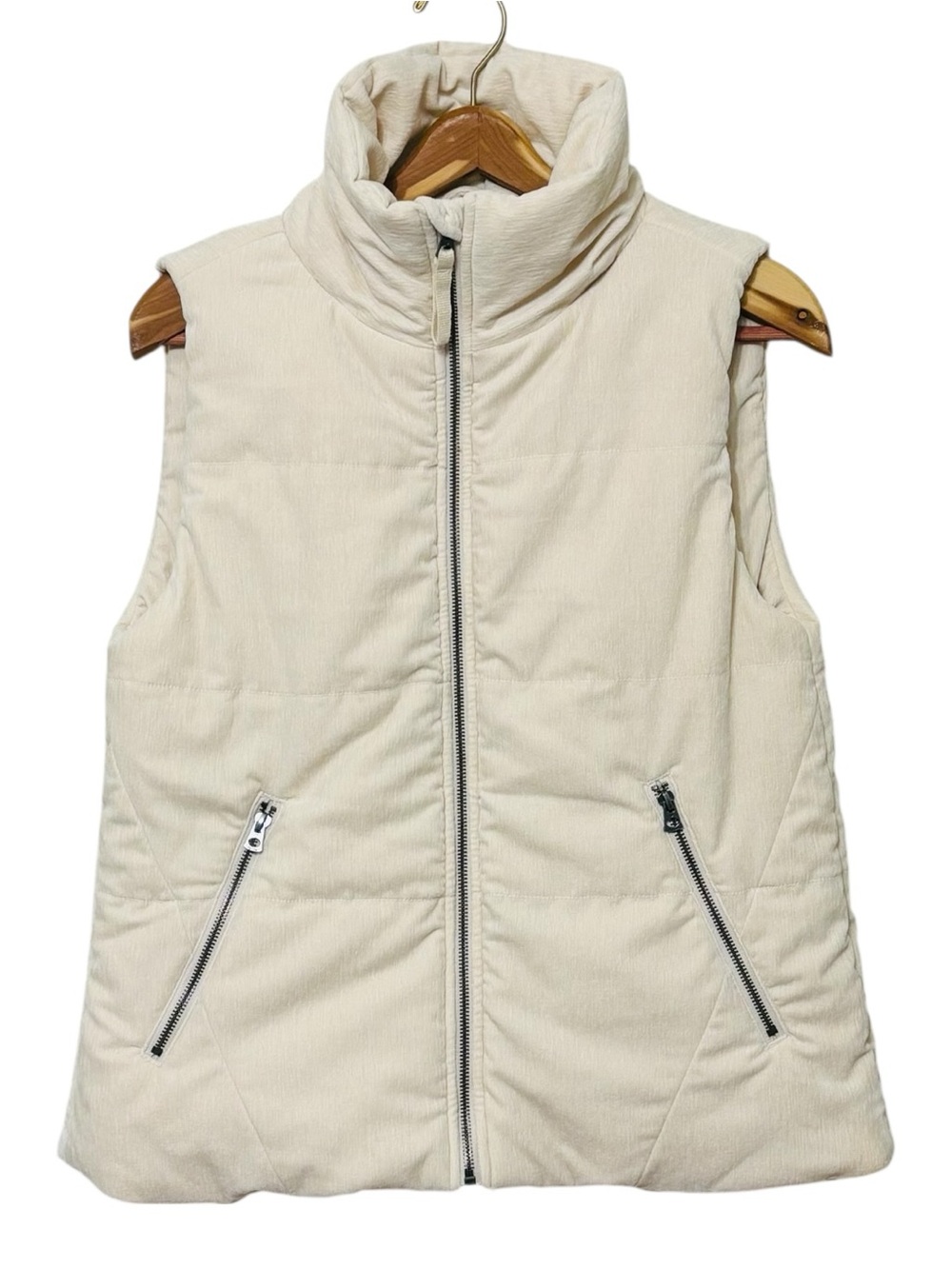 Dylan Los Angeles Velvet Puffer Vest Velvet Cream Padded Gilet Womens Large
